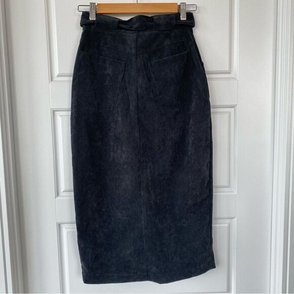 THE FIFTH LABEL | Corduroy Paper-bag Midi Skirt - Picture 8 of 15